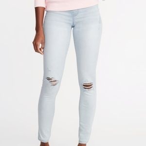 Old Navy Distressed Rockstar Pull On Jeggings